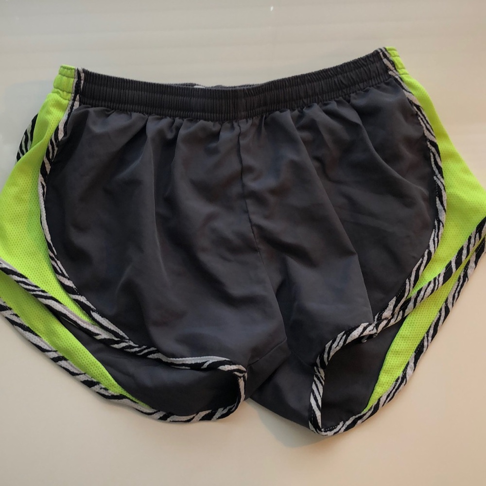 Running shorts